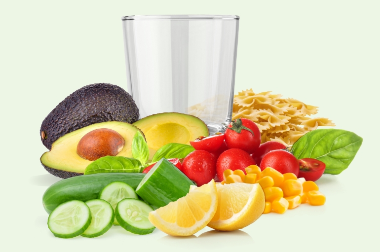 m m bardakta salata malzemeler2 Bardakta Yaz Salatası